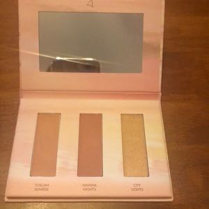 Wander Beauty Blush & Highlighter Palette